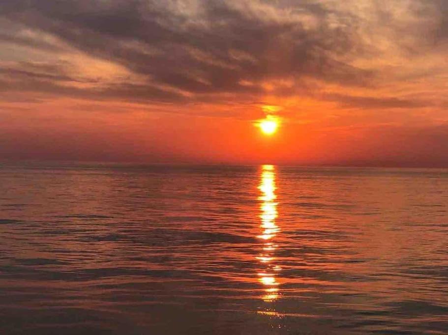 Close To Sea, Central, Rent A Boat, Mountain Hike, Wifi, Free Parking Haug المظهر الخارجي الصورة